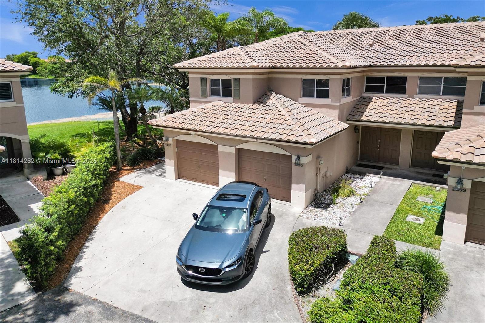 2388 NW 97th Way, Pembroke Pines, Florida image 1