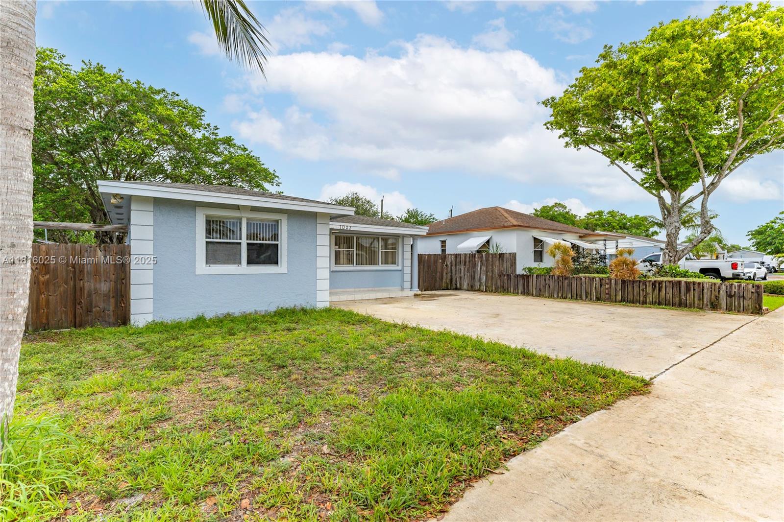 1023 N F St, Lake Worth, Florida image 2