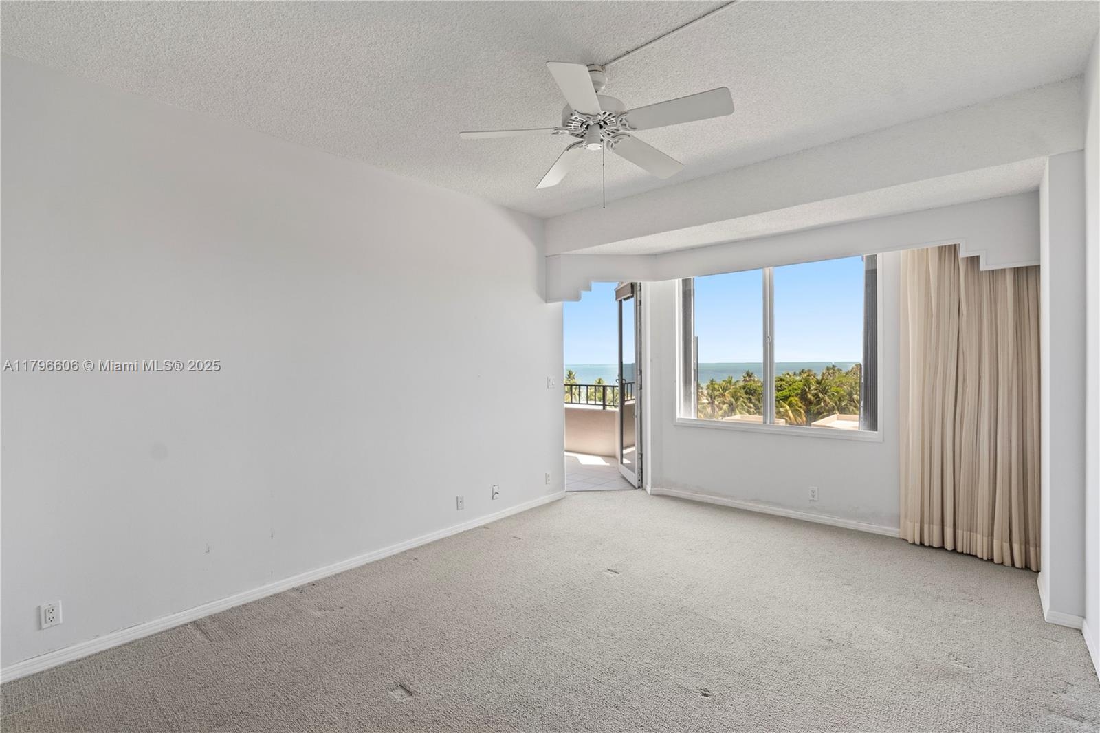 201 Crandon Blvd #633, Key Biscayne, Florida image 23