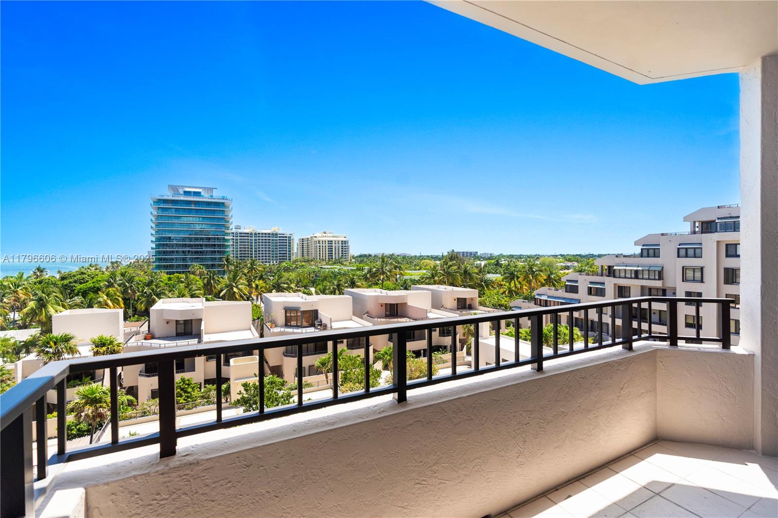 201 Crandon Blvd #633, Key Biscayne, Florida image 3