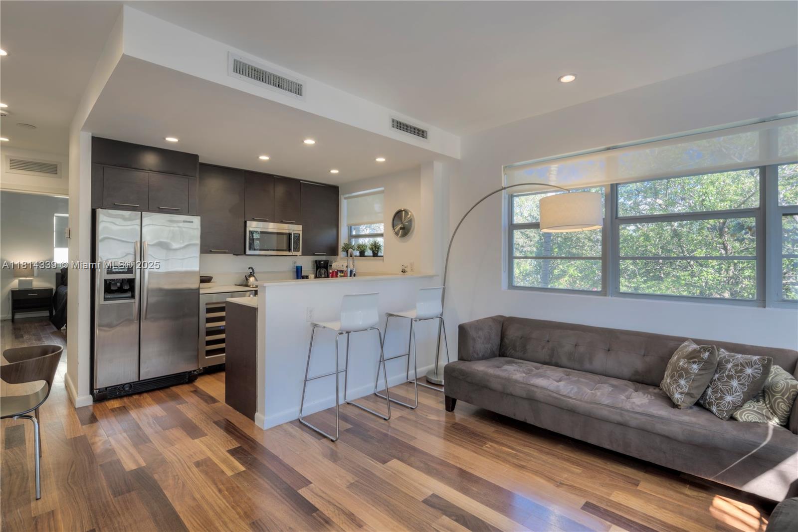 Property photo # 8