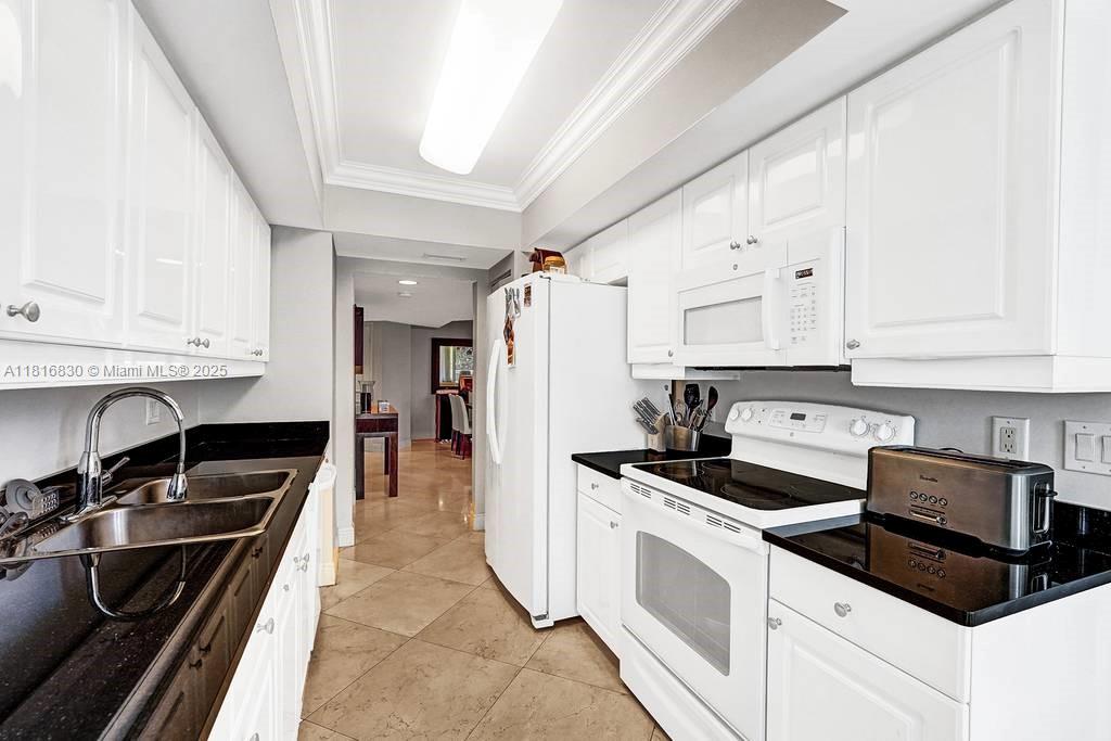 Property photo # 6