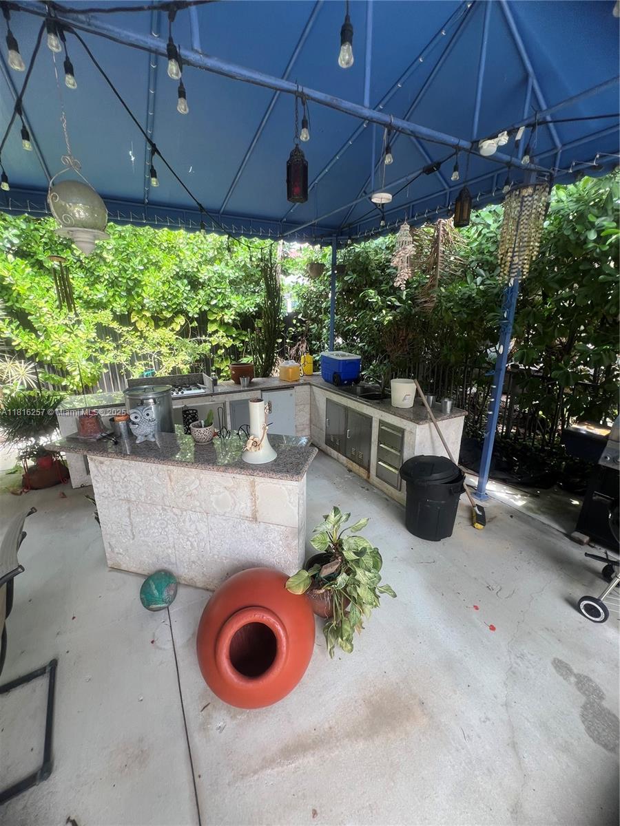 7996 SW 195th St, Cutler Bay, Florida image 11
