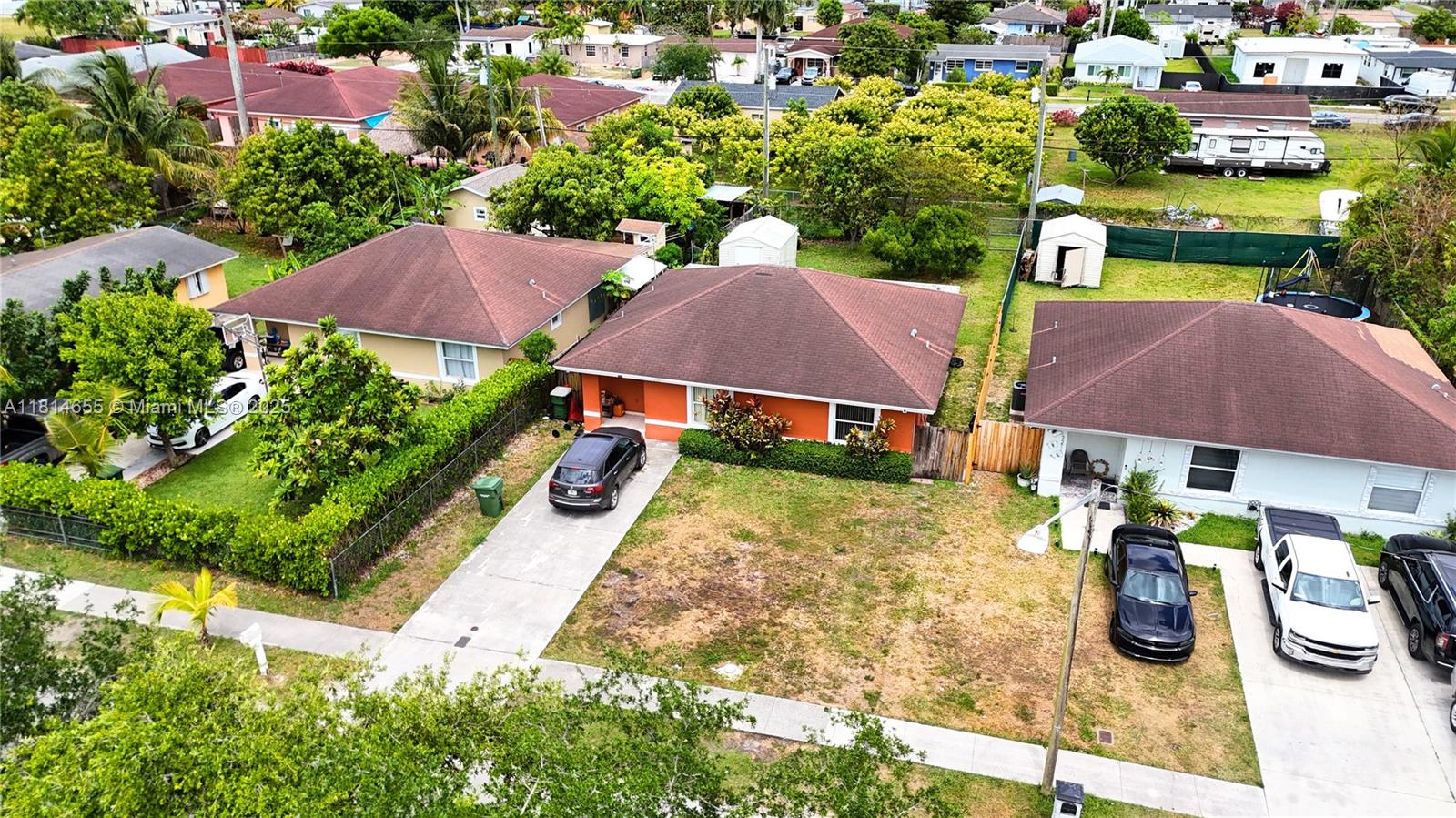 229 NW 9th Ave, Homestead, Florida image 3