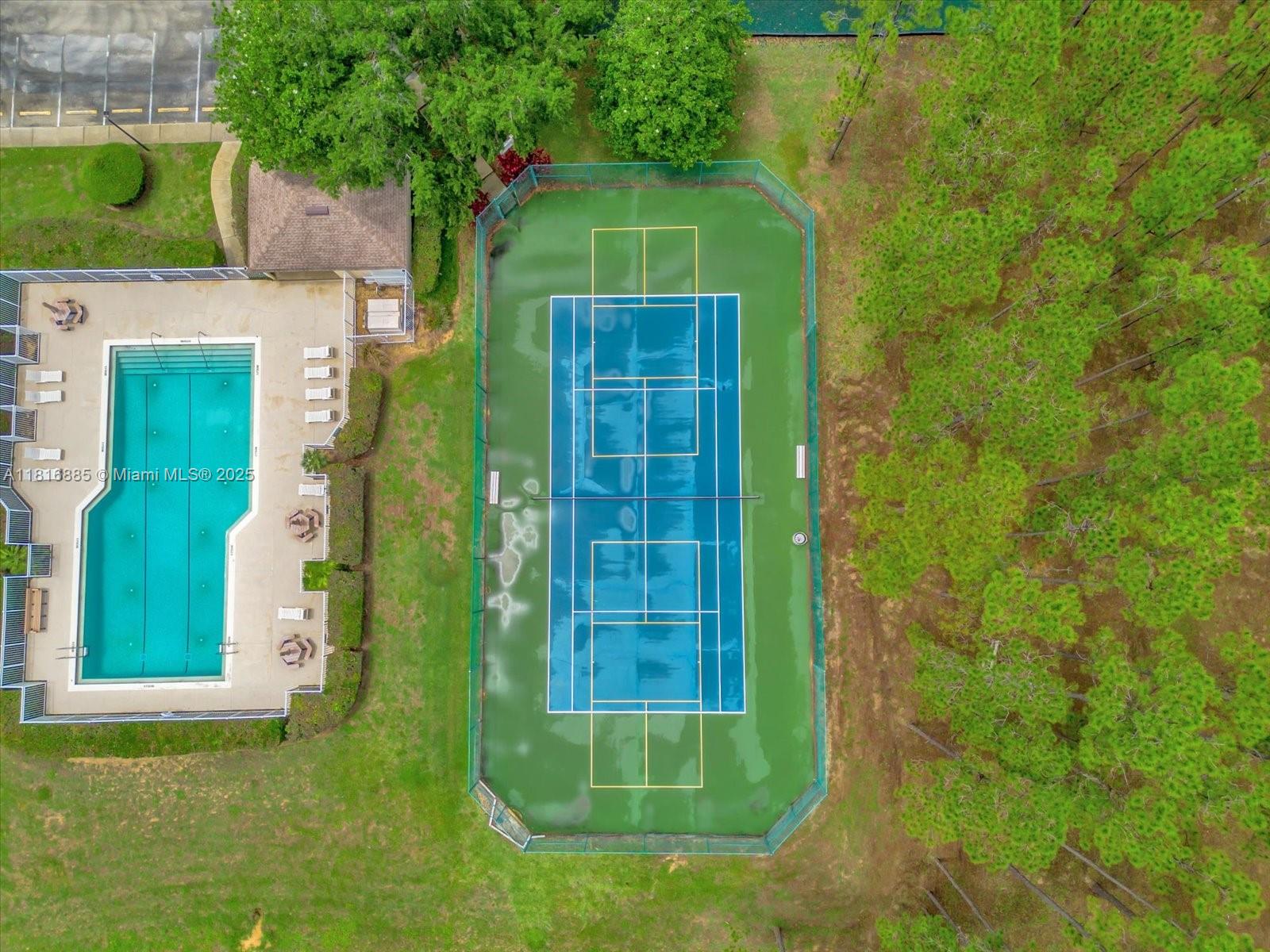 401 Oxford Drive, Davenport, Florida image 38