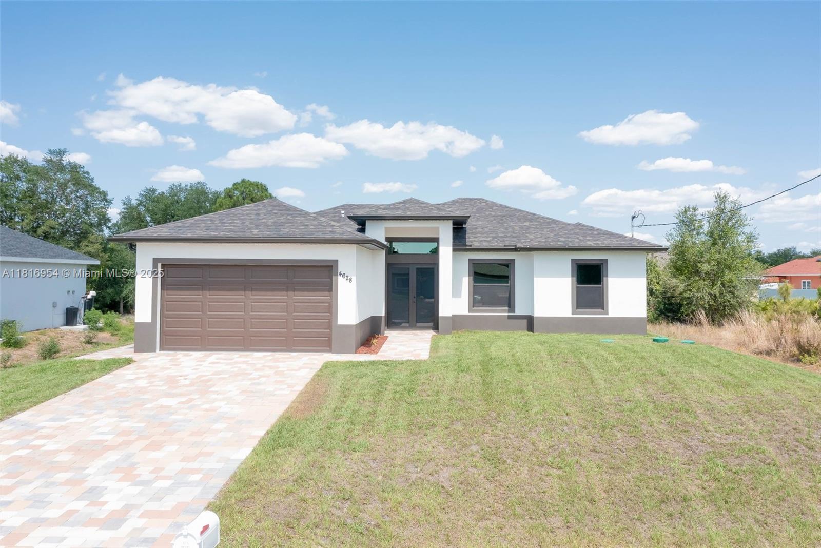 3203 33rd St W, Lehigh Acres, Florida image 1