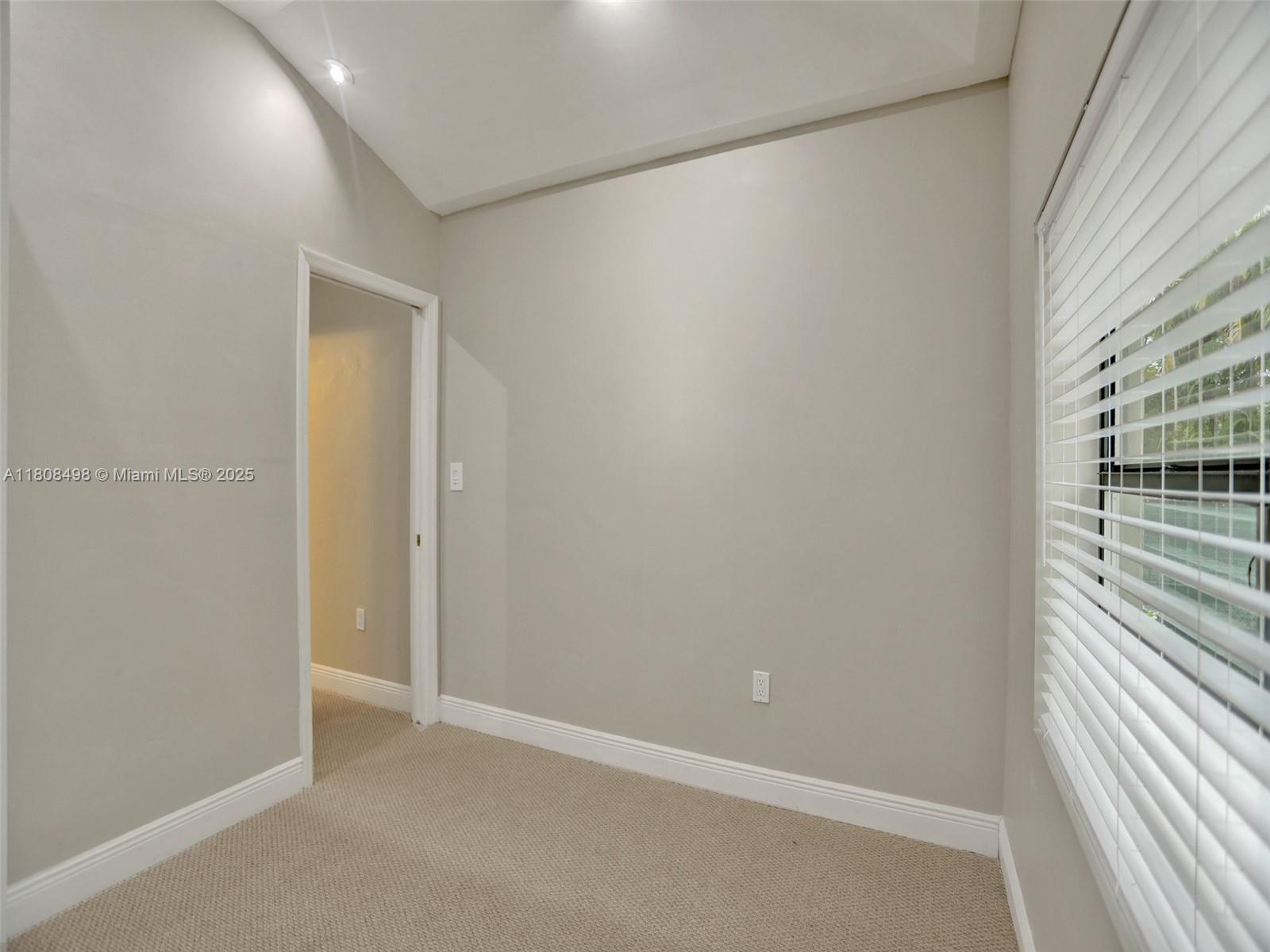 638 Madeira Ave, Coral Gables, Florida image 26