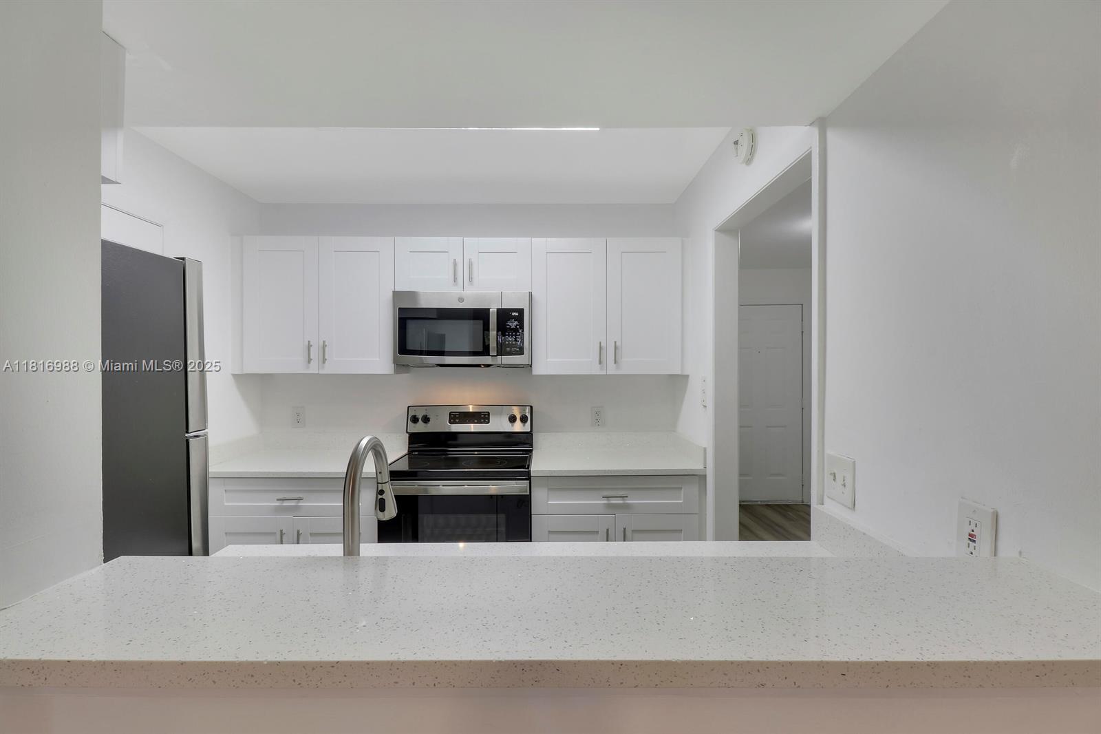 Property photo # 9