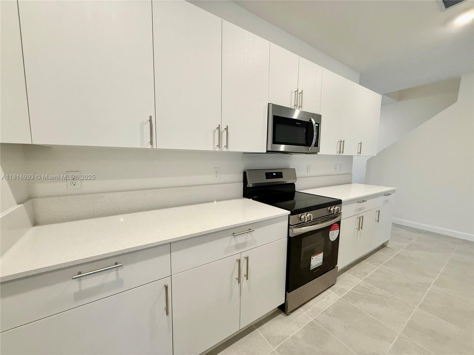 Property photo # 8