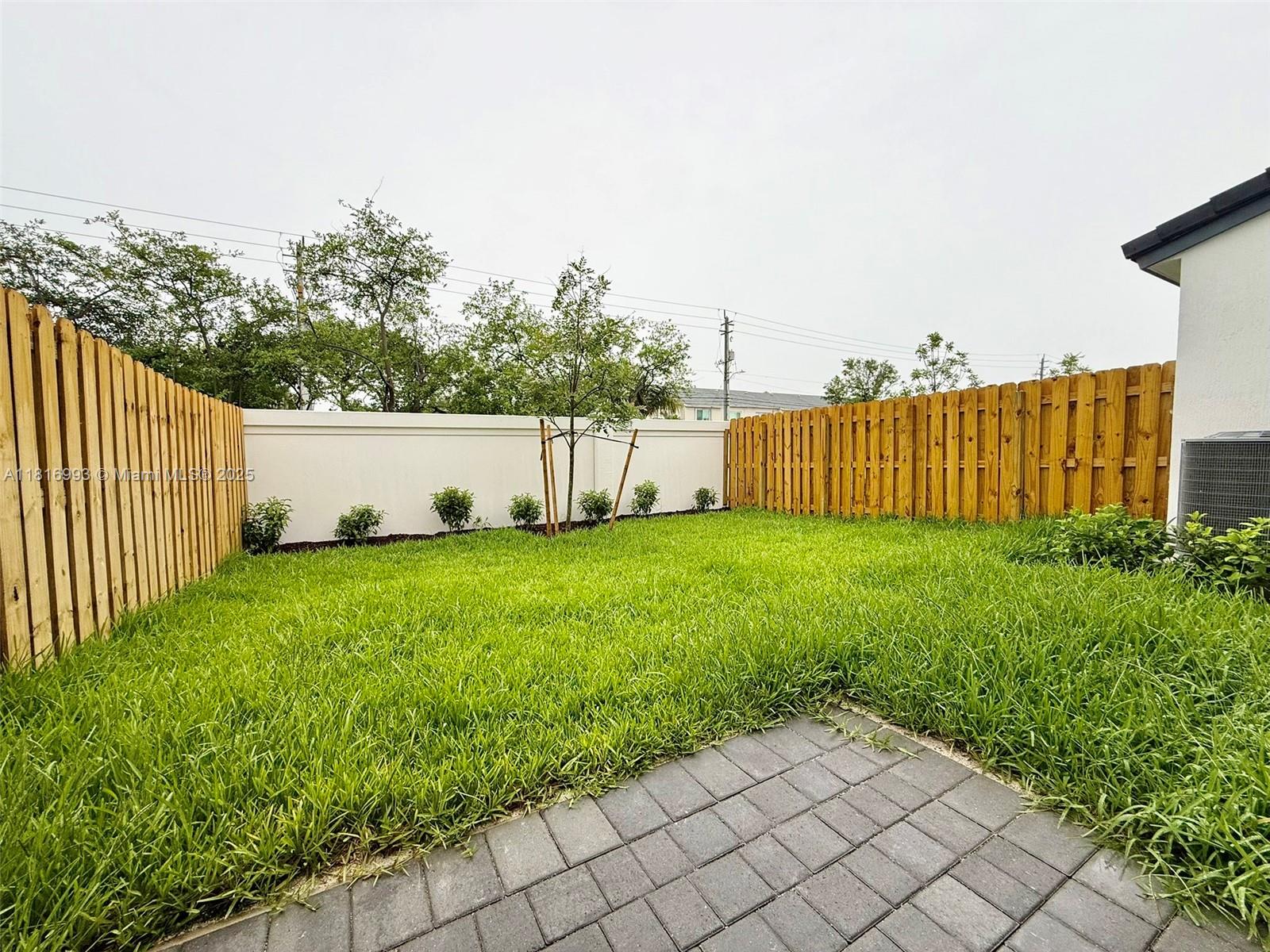 Property photo # 7