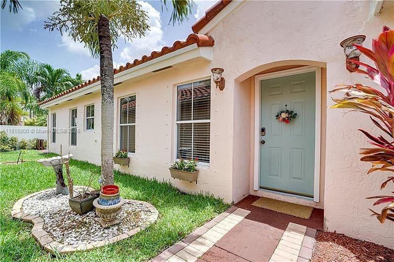 18424 NW 21st St, Pembroke Pines, Florida image 14
