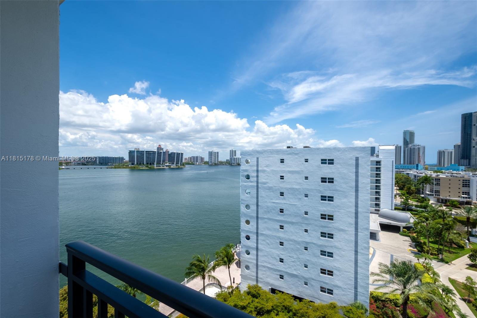 17720 Bay Rd Unit 10 D, Sunny Isles Beach, Florida 33160