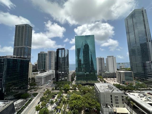 Condo for Rent in Miami, FL