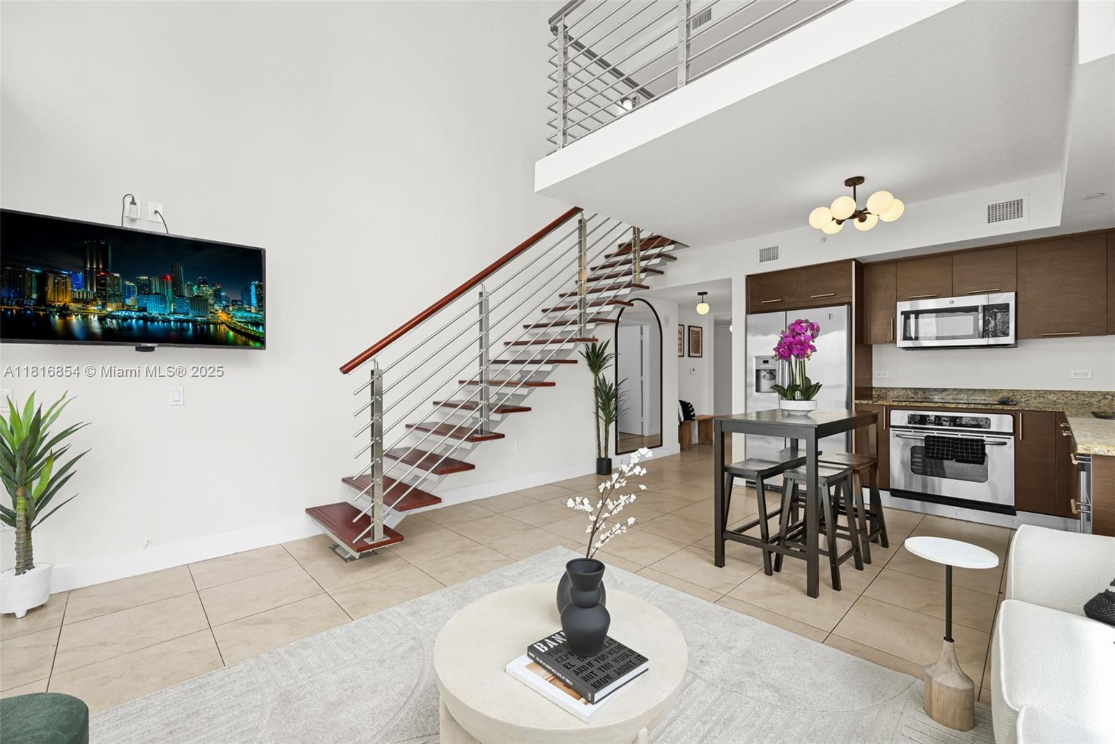 41 SE 5th St #517, Miami, Florida image 23