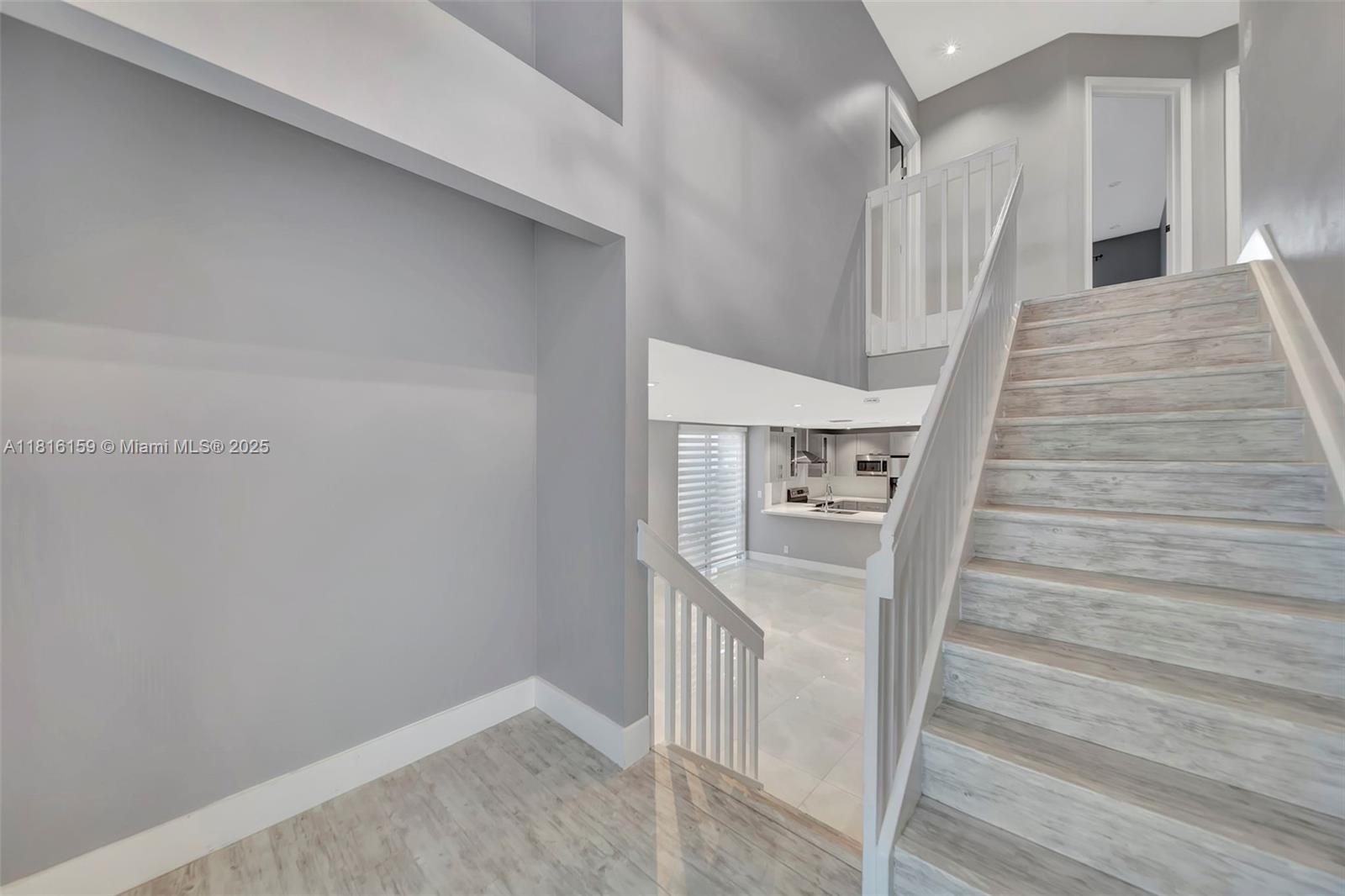 90 SW 3rd St #3301, Miami, Florida image 10
