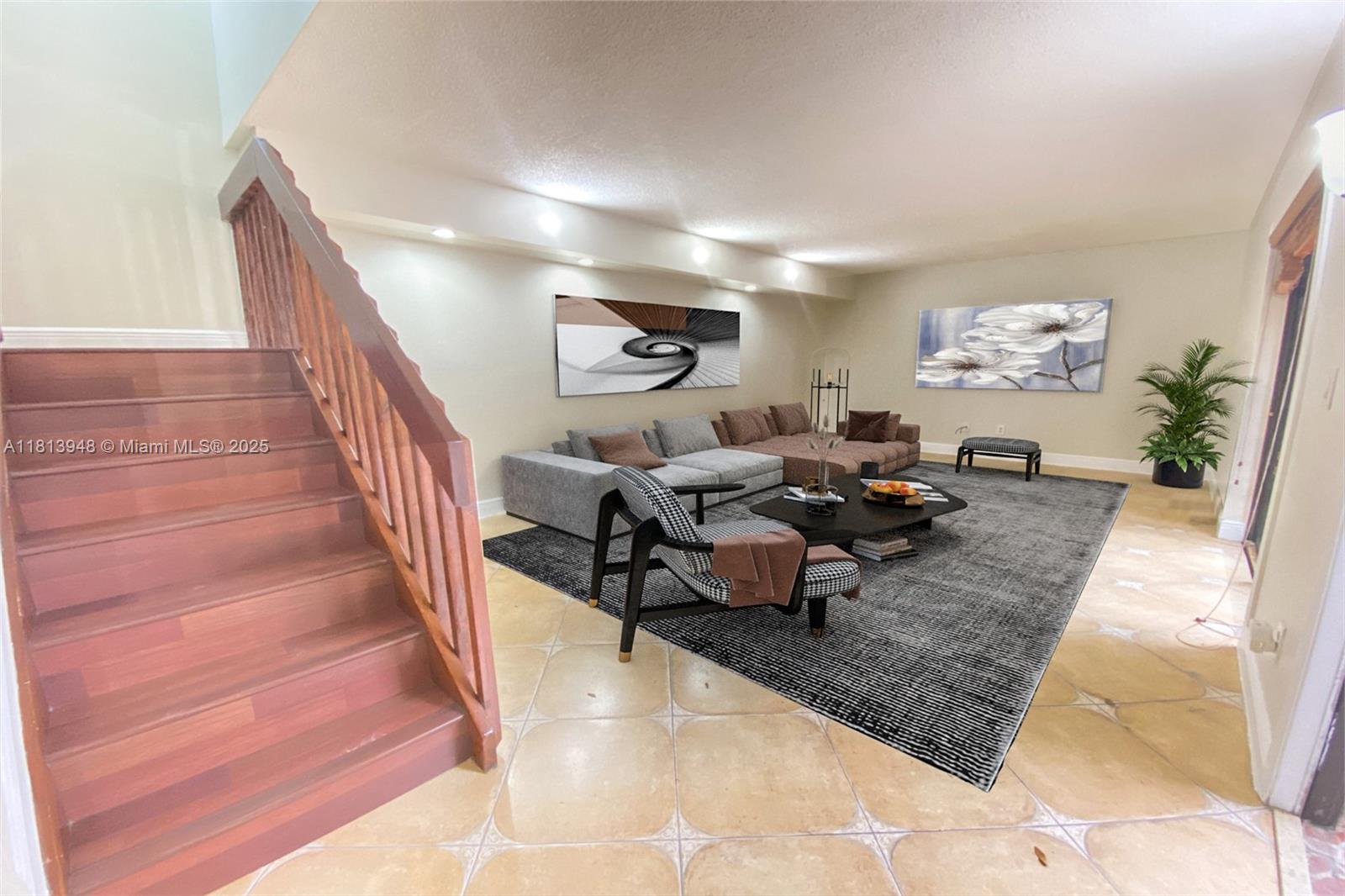 Property photo # 4