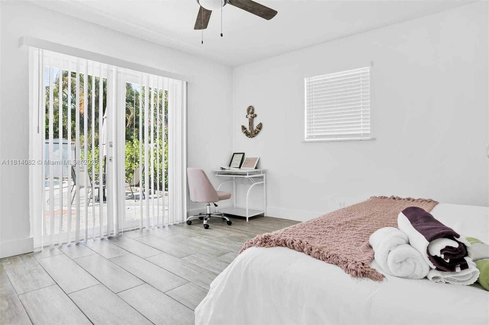 1547 NE 38th St, Oakland Park, Florida image 9
