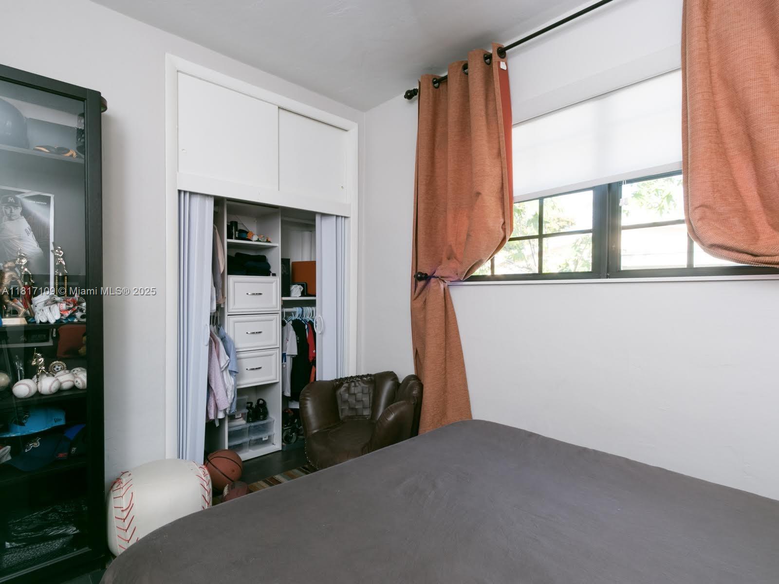 1121 NE 175th St, North Miami Beach, Florida image 29