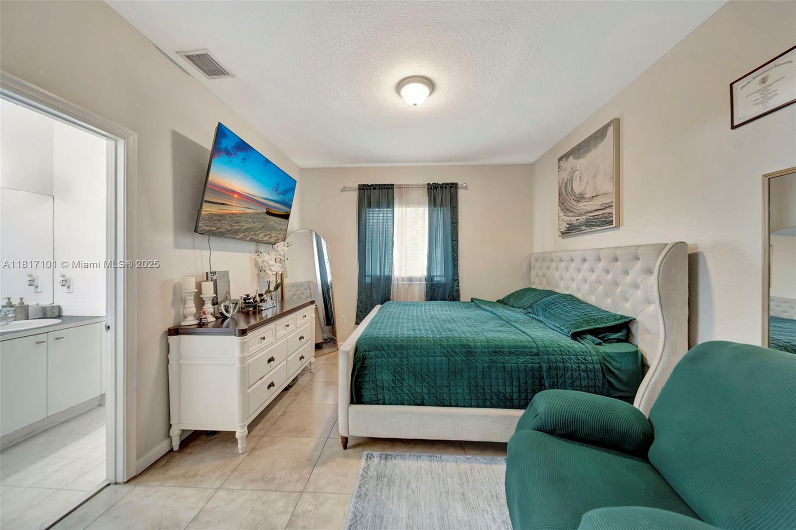 530 Saint Michelle Way, Margate, Florida image 17