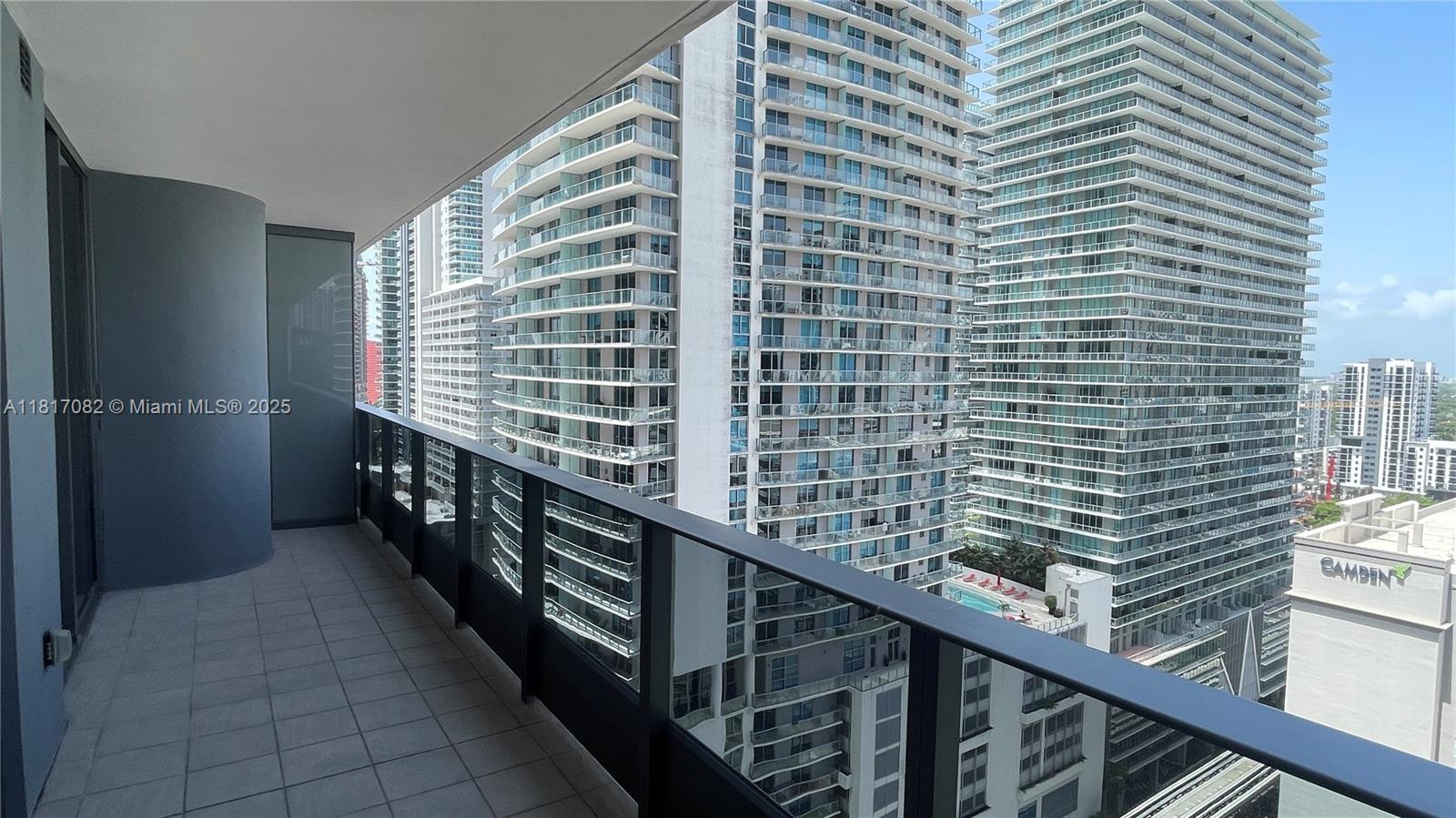 1000 Brickell Plz #2004, Miami FL 33131