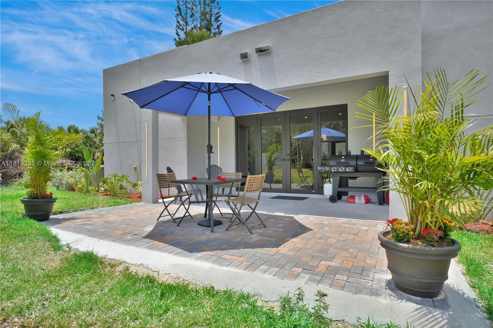 1902 Della Dr, Naples, Florida image 48