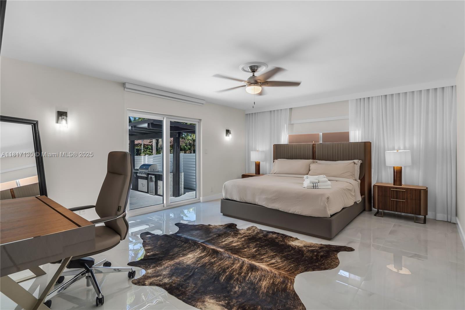 1045 Hollywood Blvd, Hollywood, Florida image 19