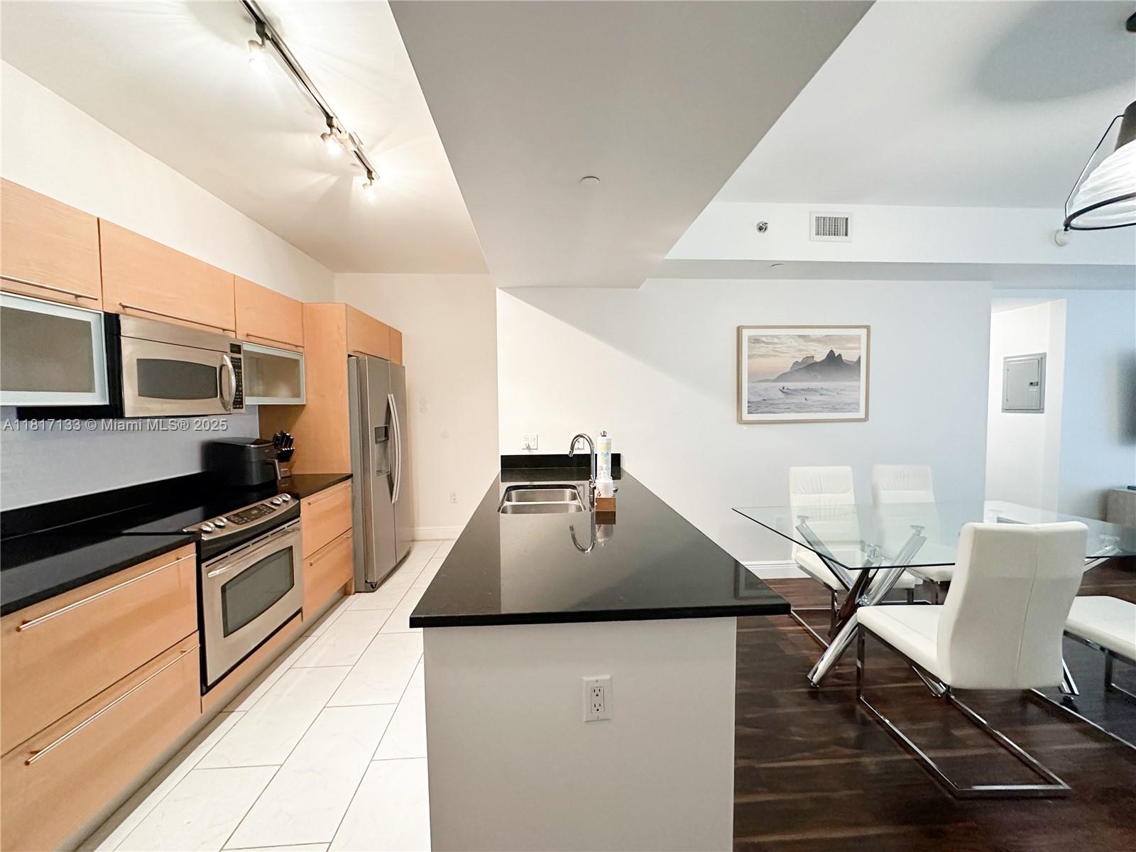 Property photo # 8