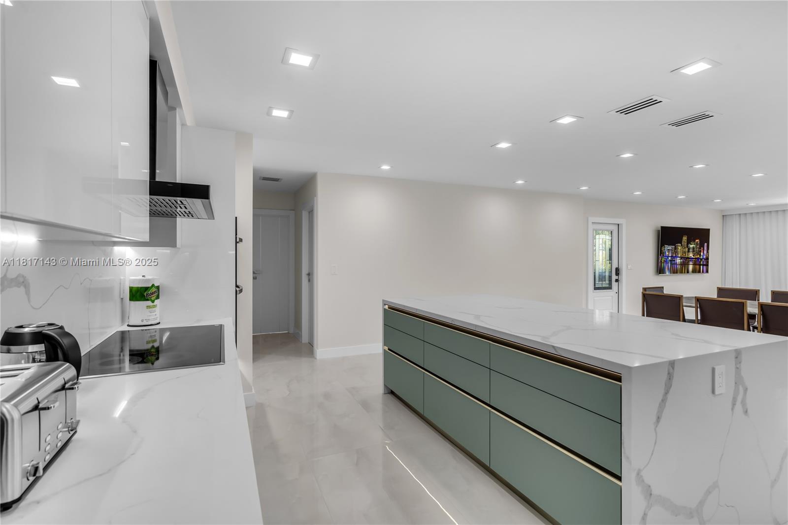 Property photo # 2
