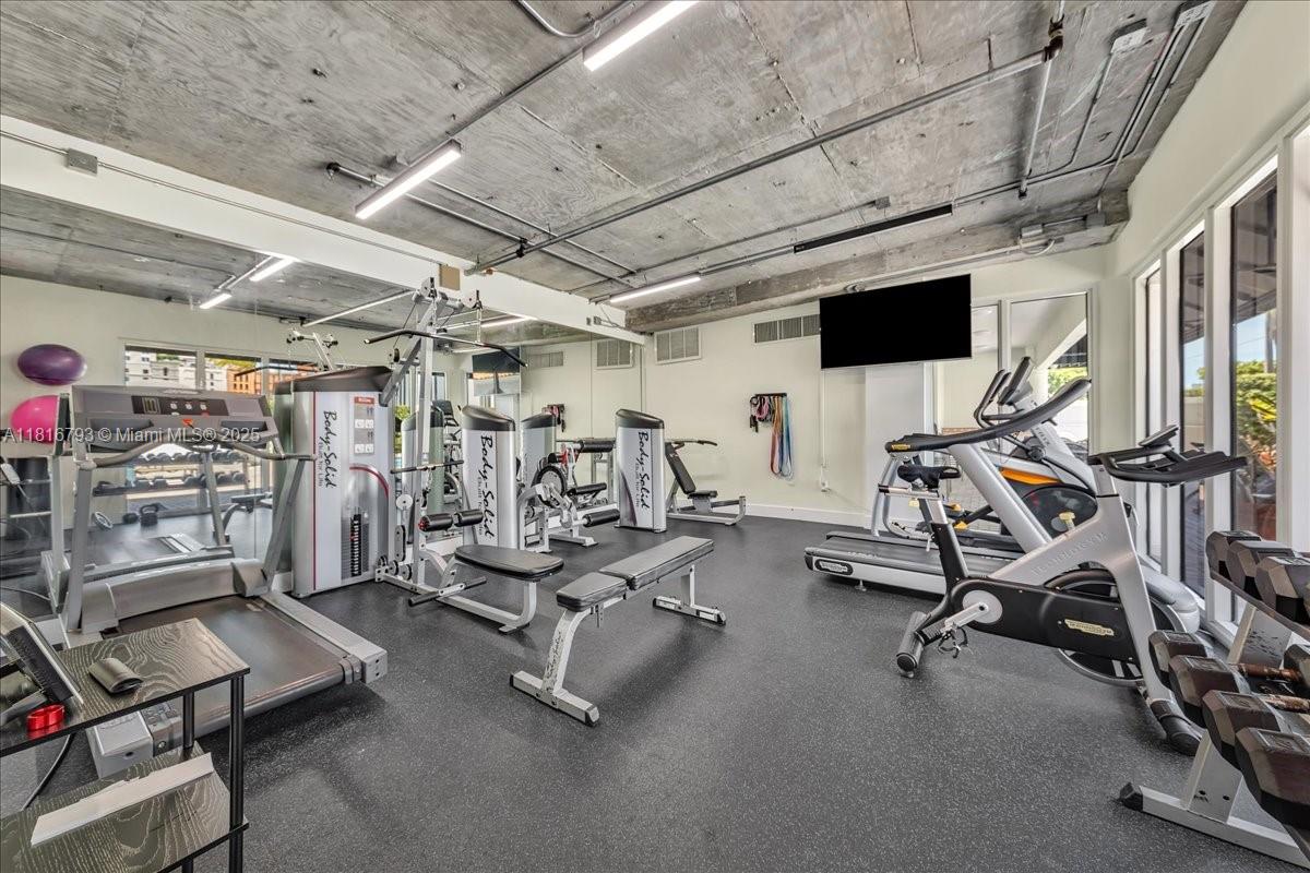 2351 Douglas Rd #1204, Miami, Florida image 30