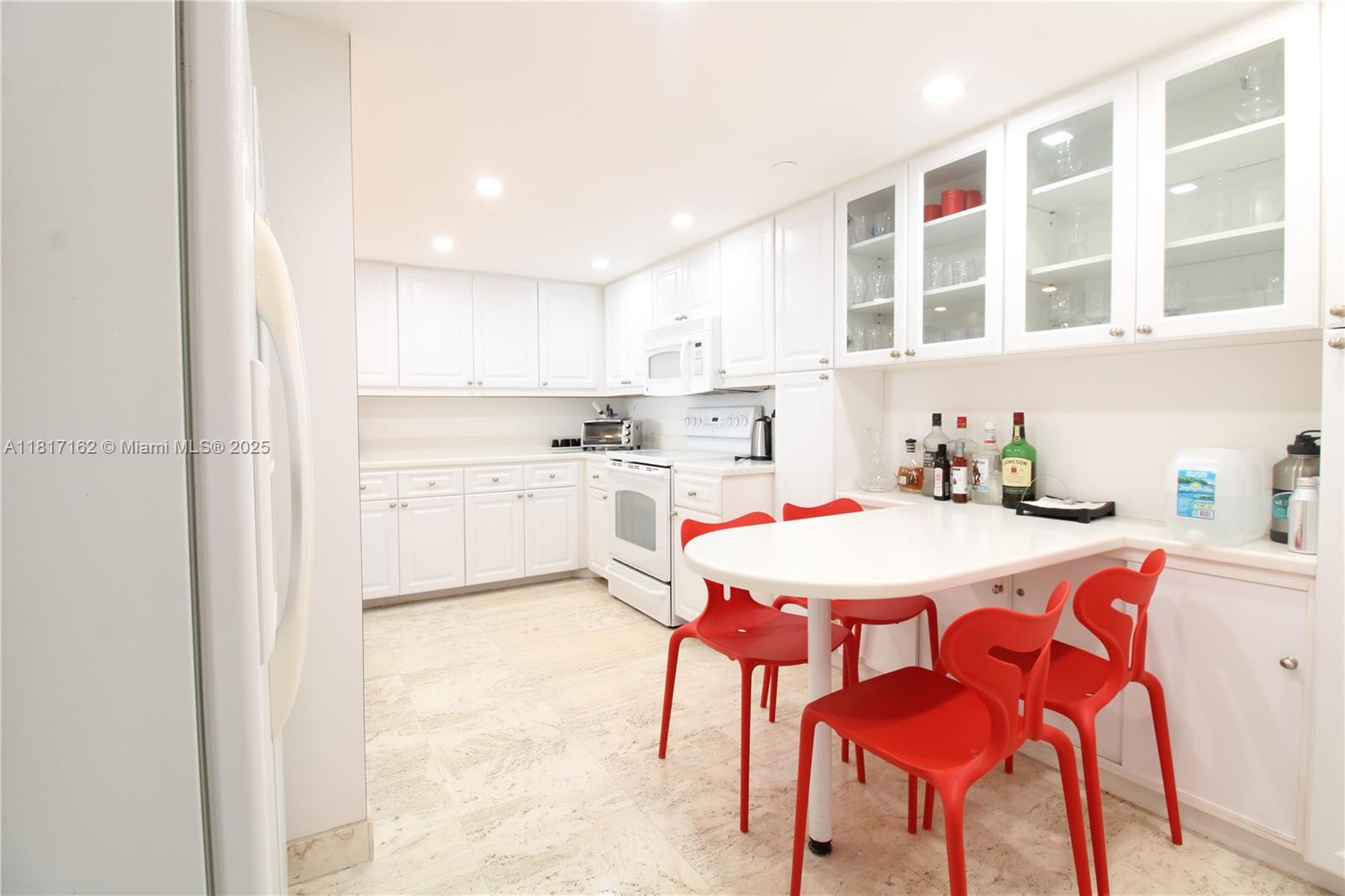 151 Crandon Blvd #702, Key Biscayne, Florida image 12