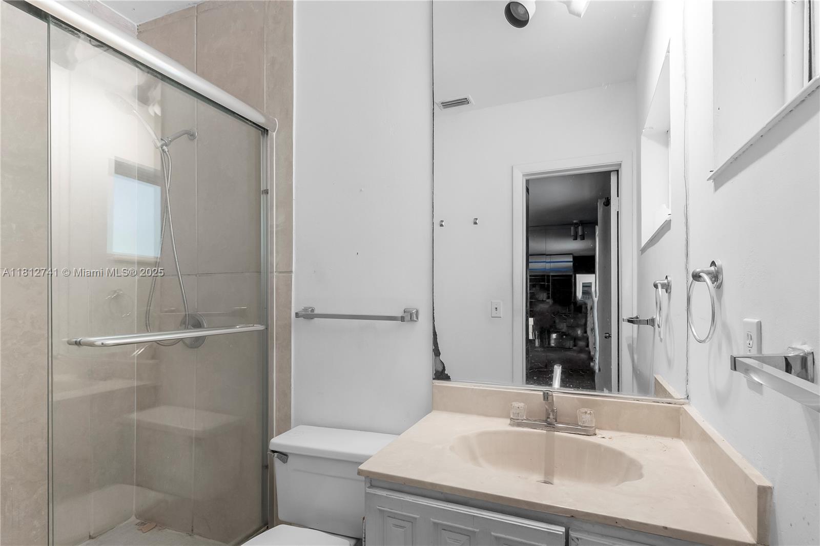1805 Ixora Rd, North Miami, Florida image 13