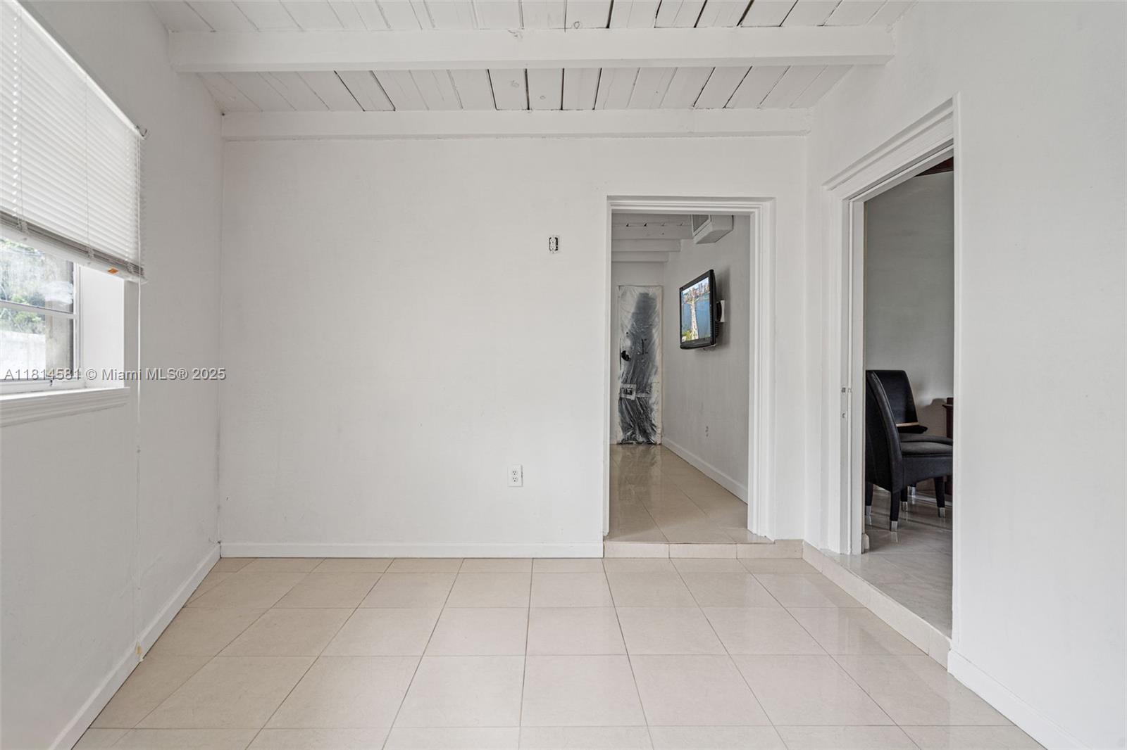 1728 NE 179th St, North Miami Beach, Florida image 12