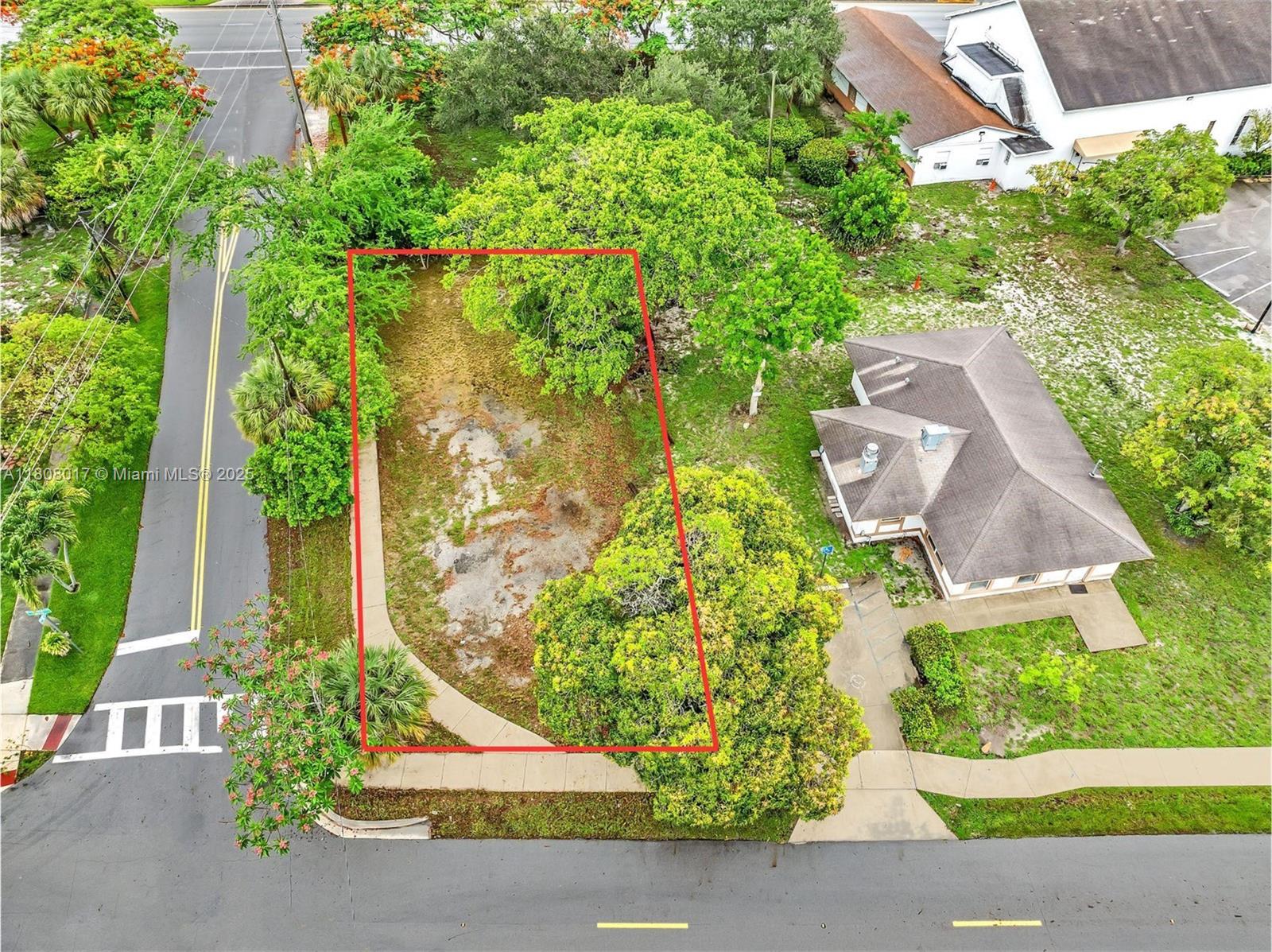 118 SW 8th Ct, Deerfield Beach, Florida image 1
