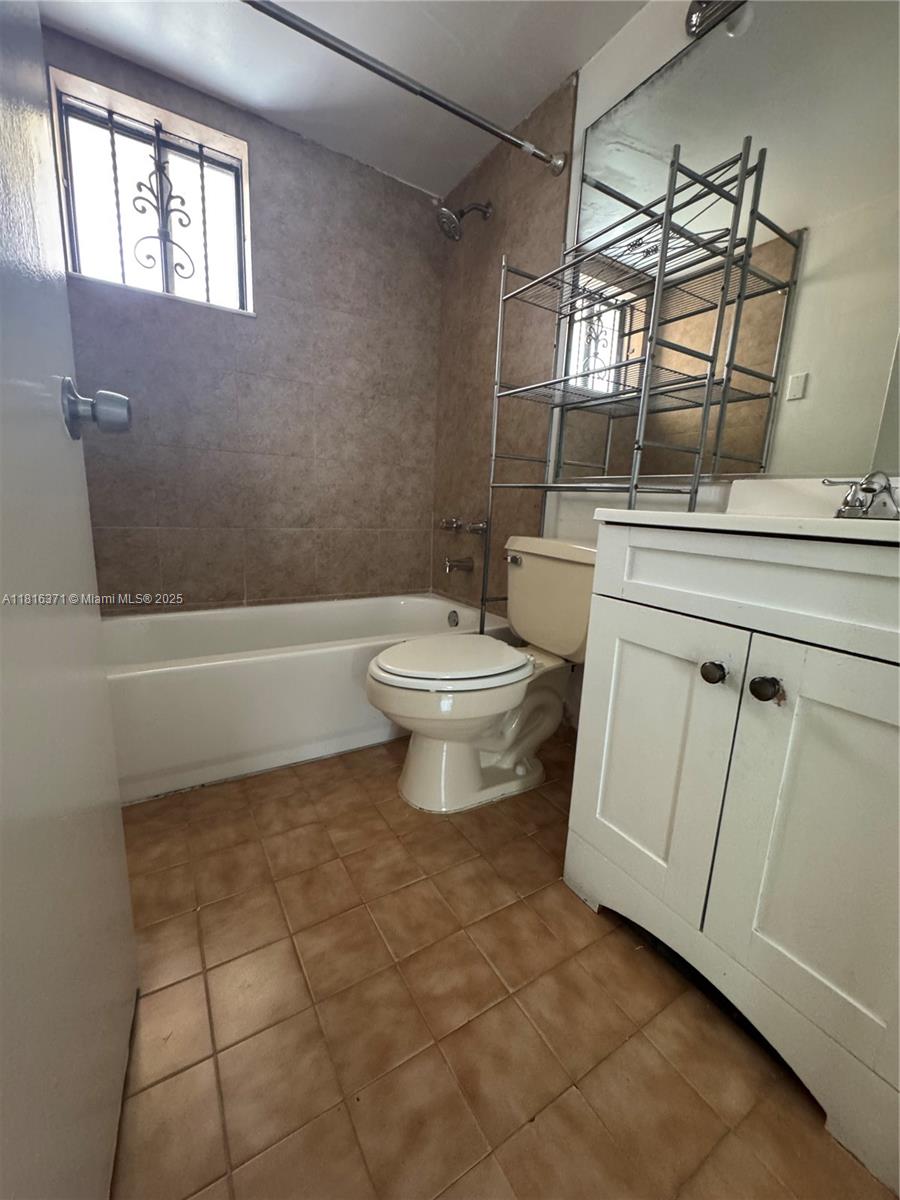 Property photo # 7