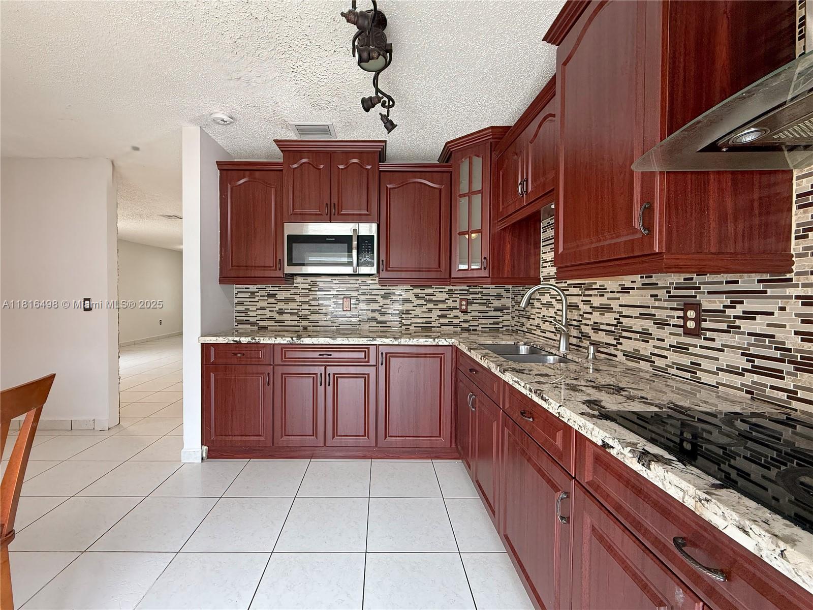 14945 SW 38th St, Miami, Florida image 10