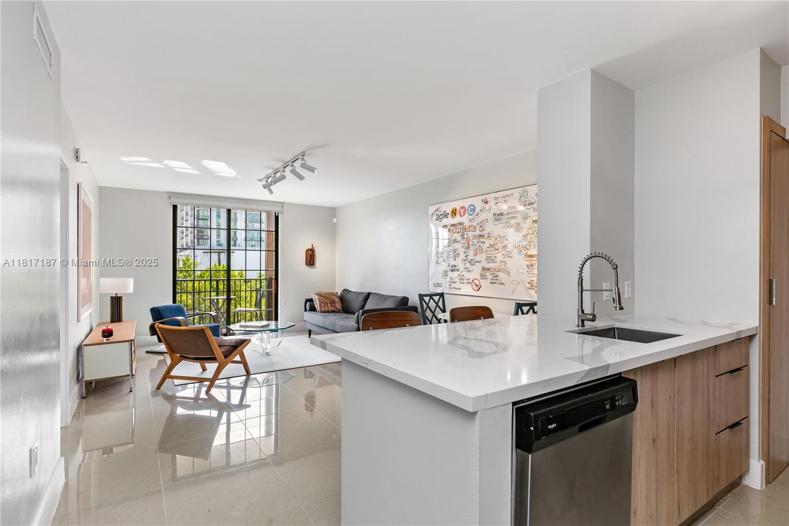 1900 Van Buren St #407B, Hollywood, Florida image 4