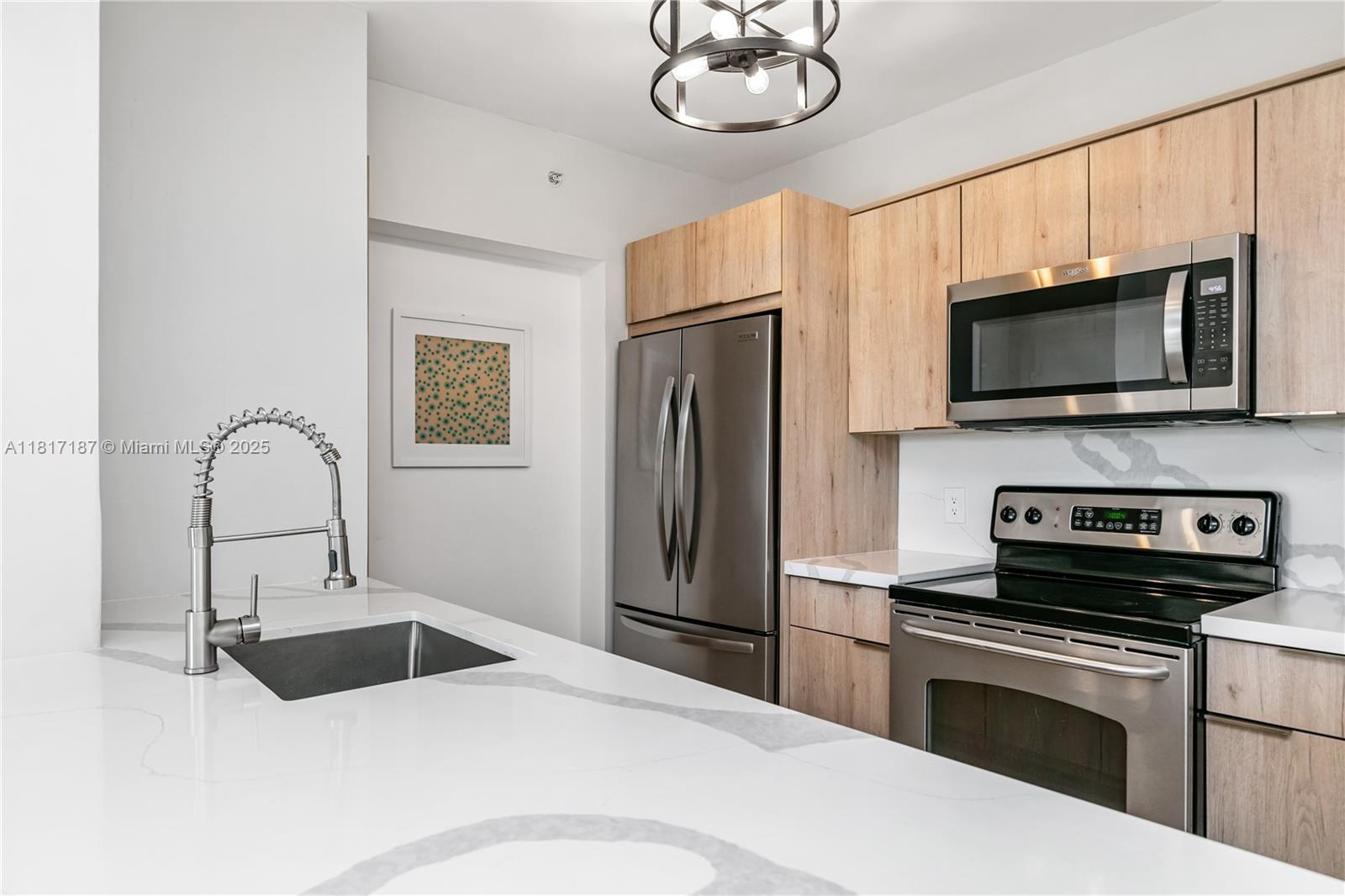 1900 Van Buren St #407B, Hollywood, Florida image 7