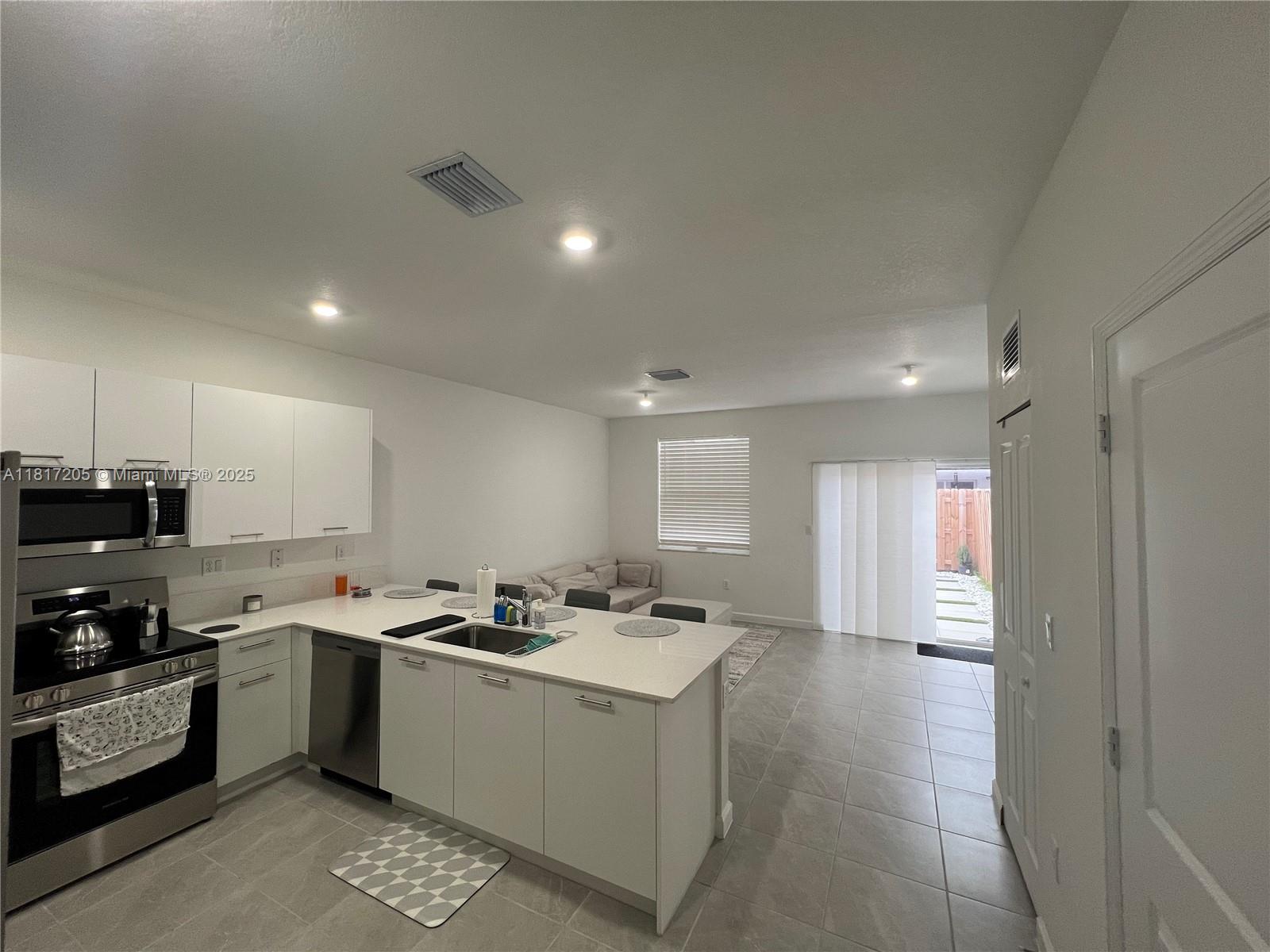 12142 NW 24th Ct, North Miami, Florida image 1