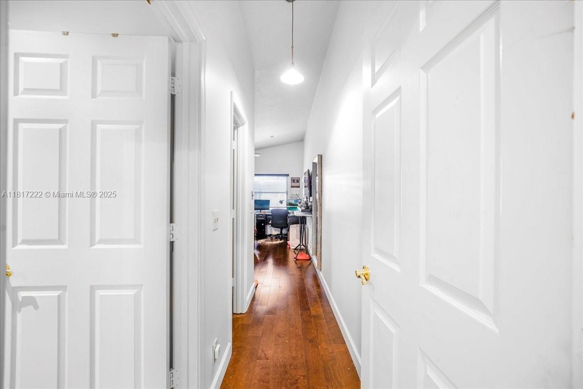 9462 NW 8th Cir, Plantation, Florida image 36