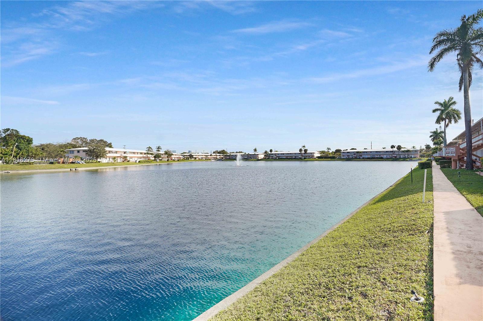 820 SW 11th Ave #18B, Hallandale Beach, Florida image 16