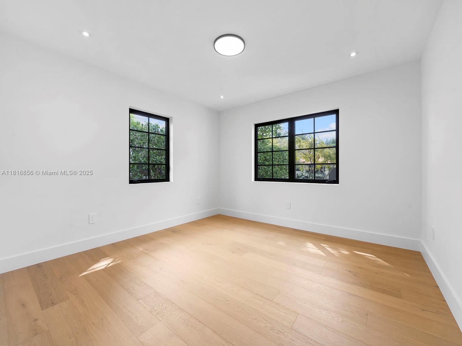 39 Palermo Ave, Coral Gables, Florida image 35