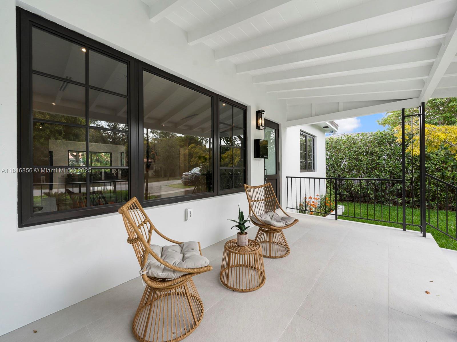 39 Palermo Ave, Coral Gables, Florida image 5