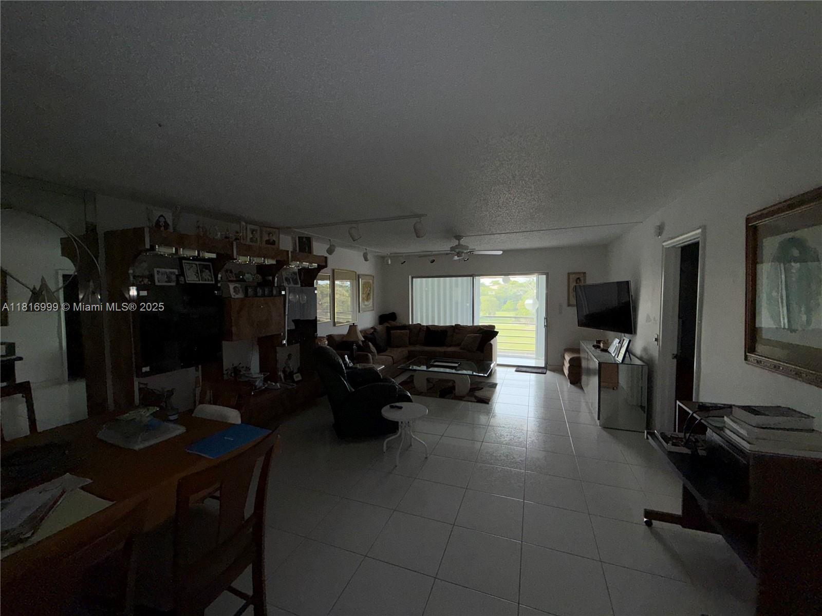 3581 Inverrary Dr #410, Lauderhill, Florida image 4