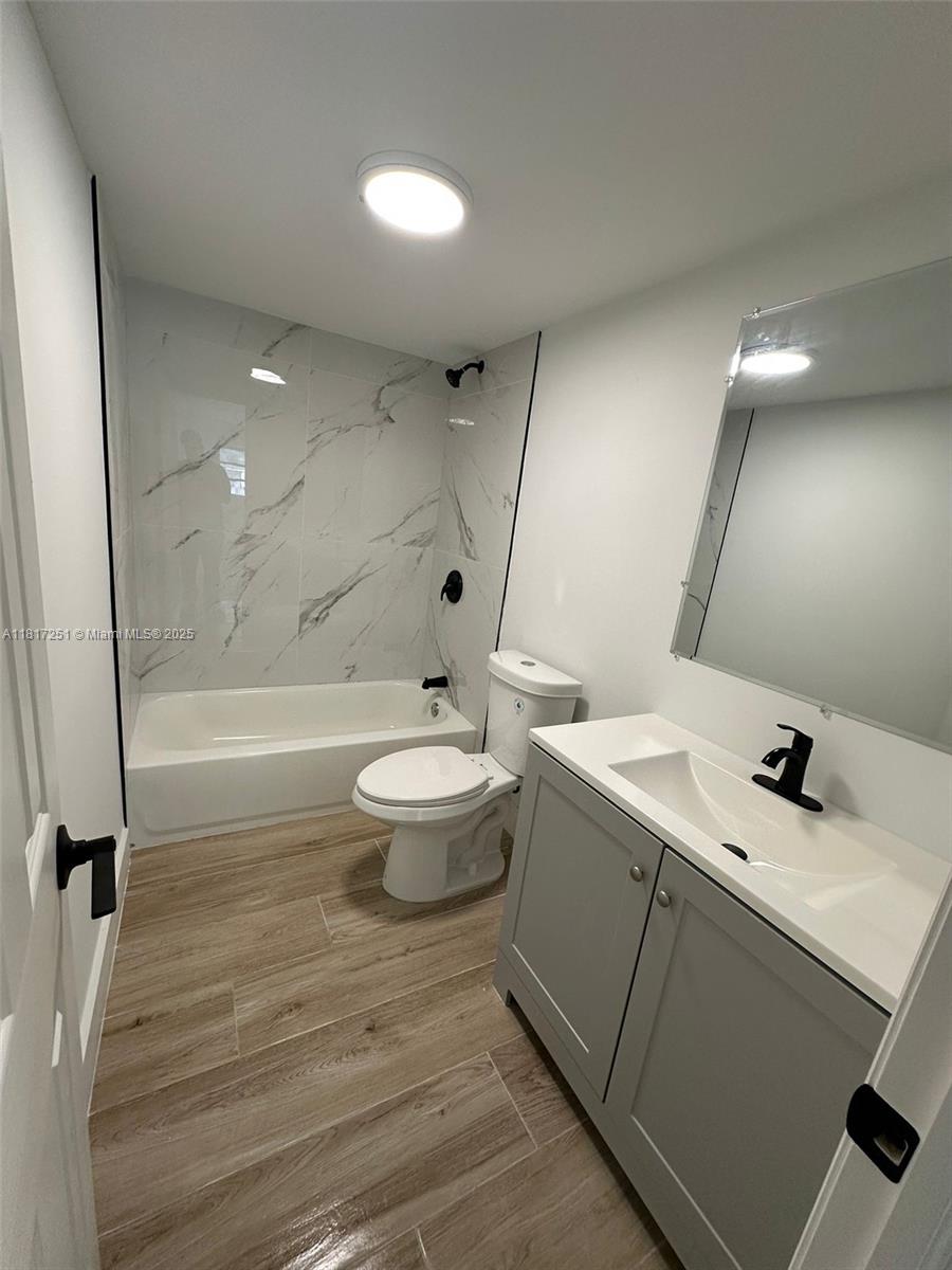 Property photo # 9