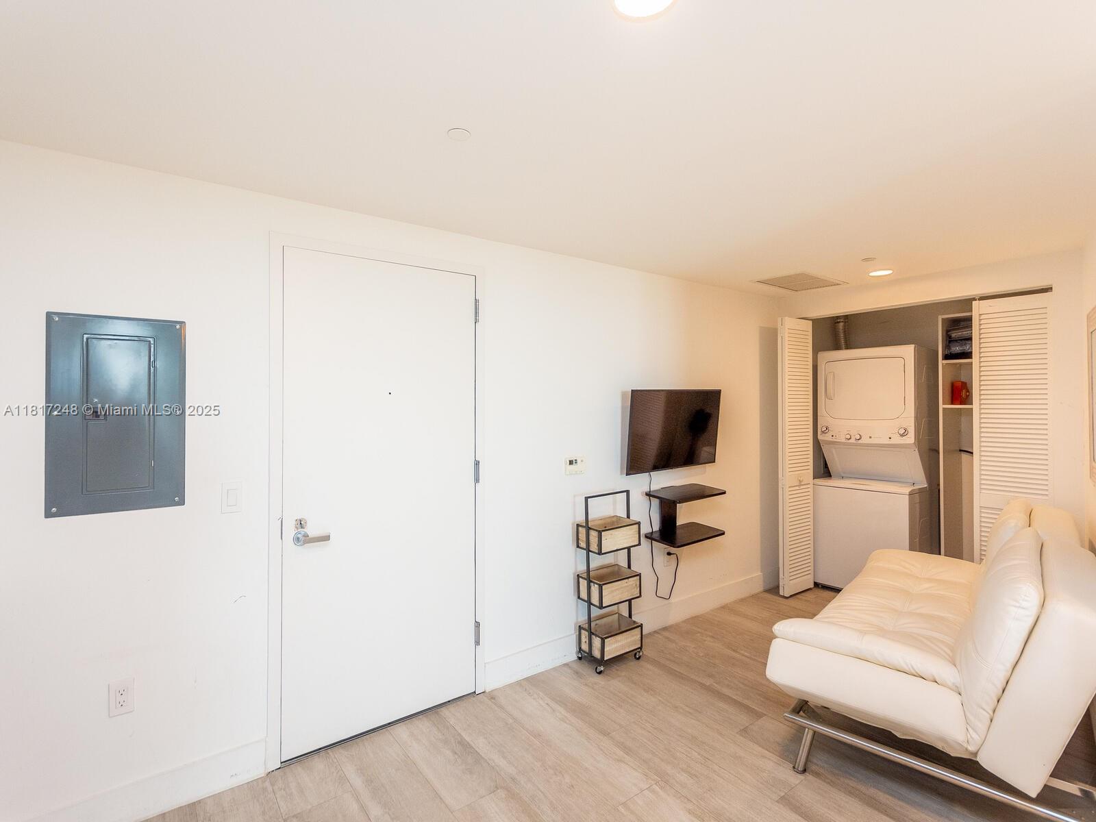 Property photo # 7