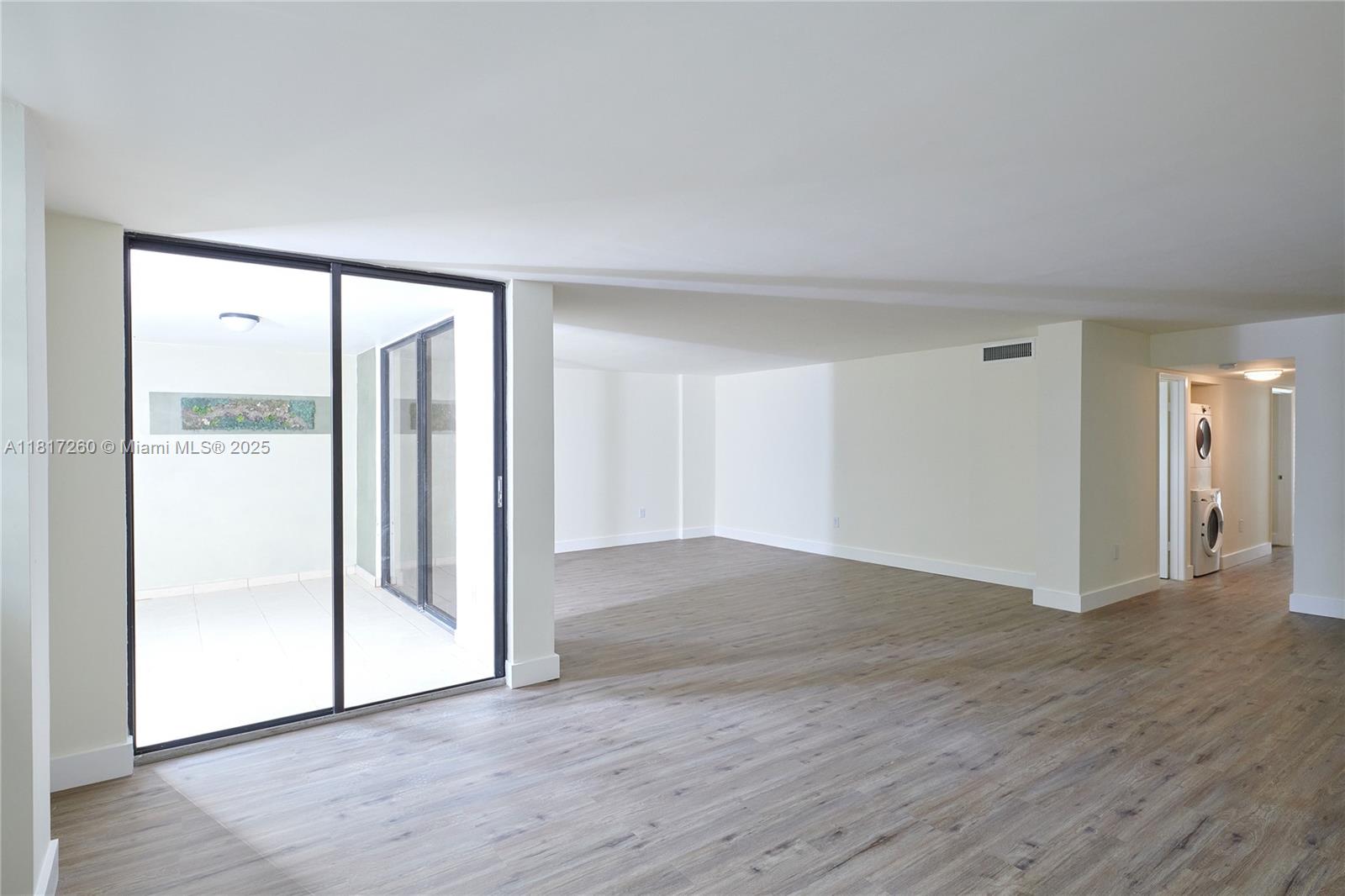 5845 Collins Ave #304, Miami Beach, Florida image 7
