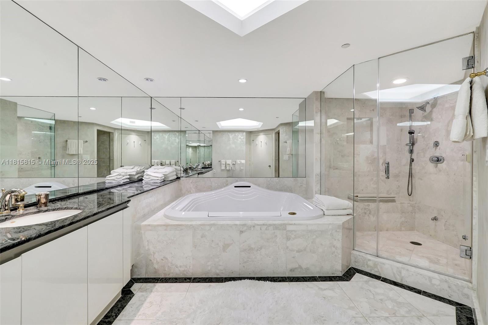 2600 Island Blvd #904, Aventura, Florida image 26