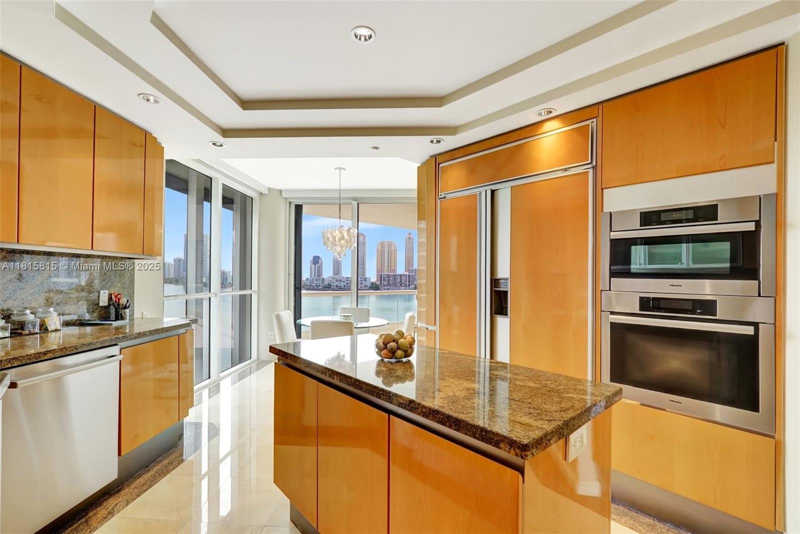 2600 Island Blvd #904, Aventura, Florida image 44
