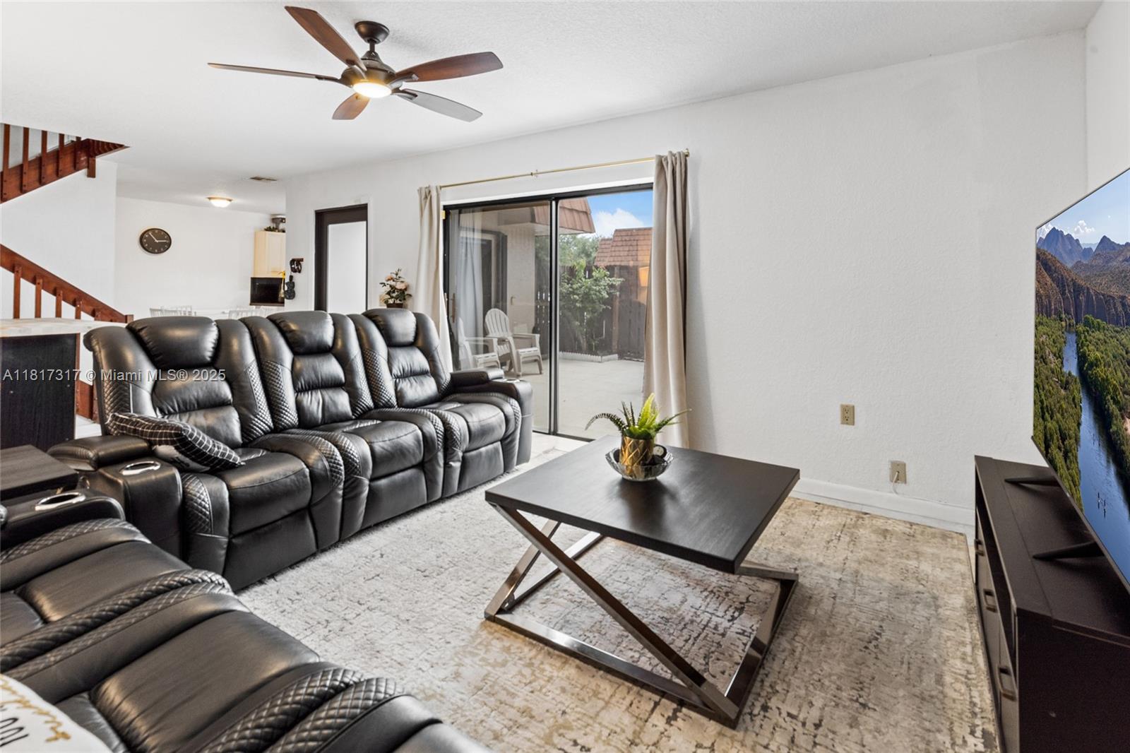 Property photo # 9