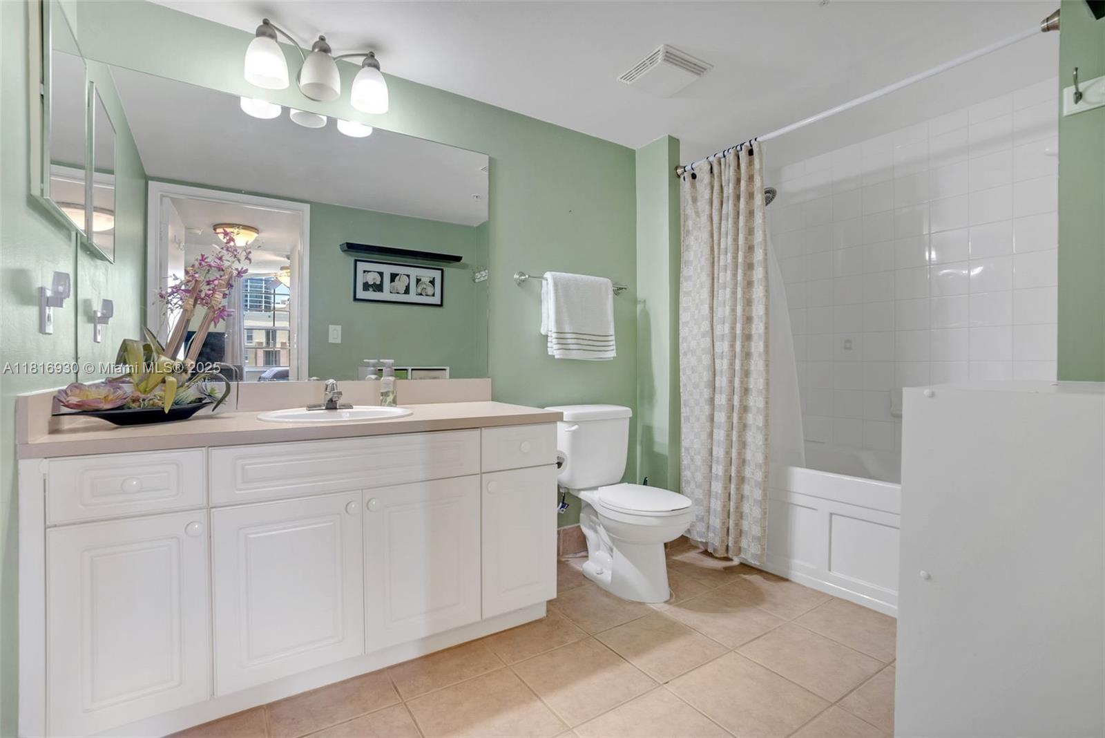 520 SE 5th Ave #1602, Fort Lauderdale, Florida image 13